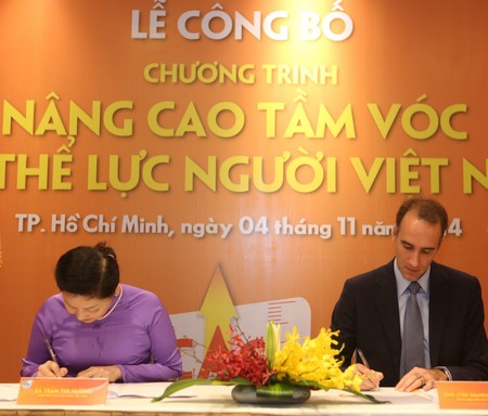 Chiến dịch Nâng Cao Tầm Vóc Việt Vui Cao Khỏe - Sanofi